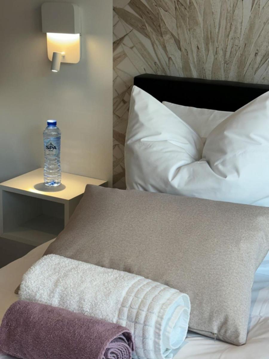Studio de l'Avenue Spa Esterno foto